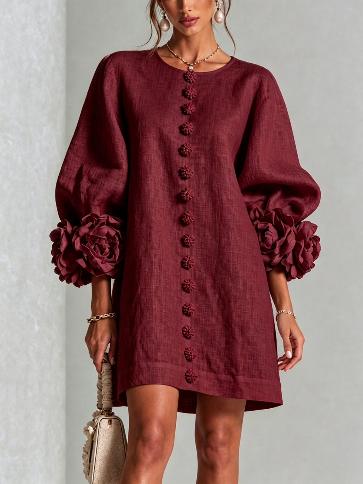 Robe courte Fleur de Minuit à poignets fleuris