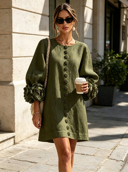 Robe courte Fleur de Minuit à poignets fleuris