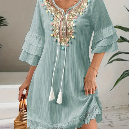 Robe Zarah à col en V avec franges – manches à volants et jupe évasée