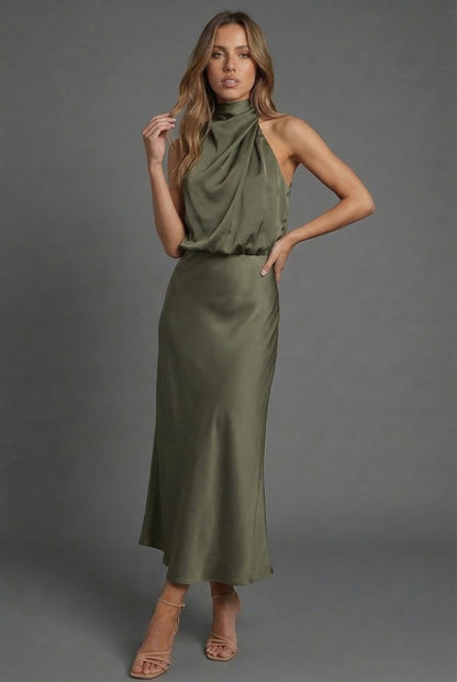 Élégance en satin à col licou pour toutes les occasions