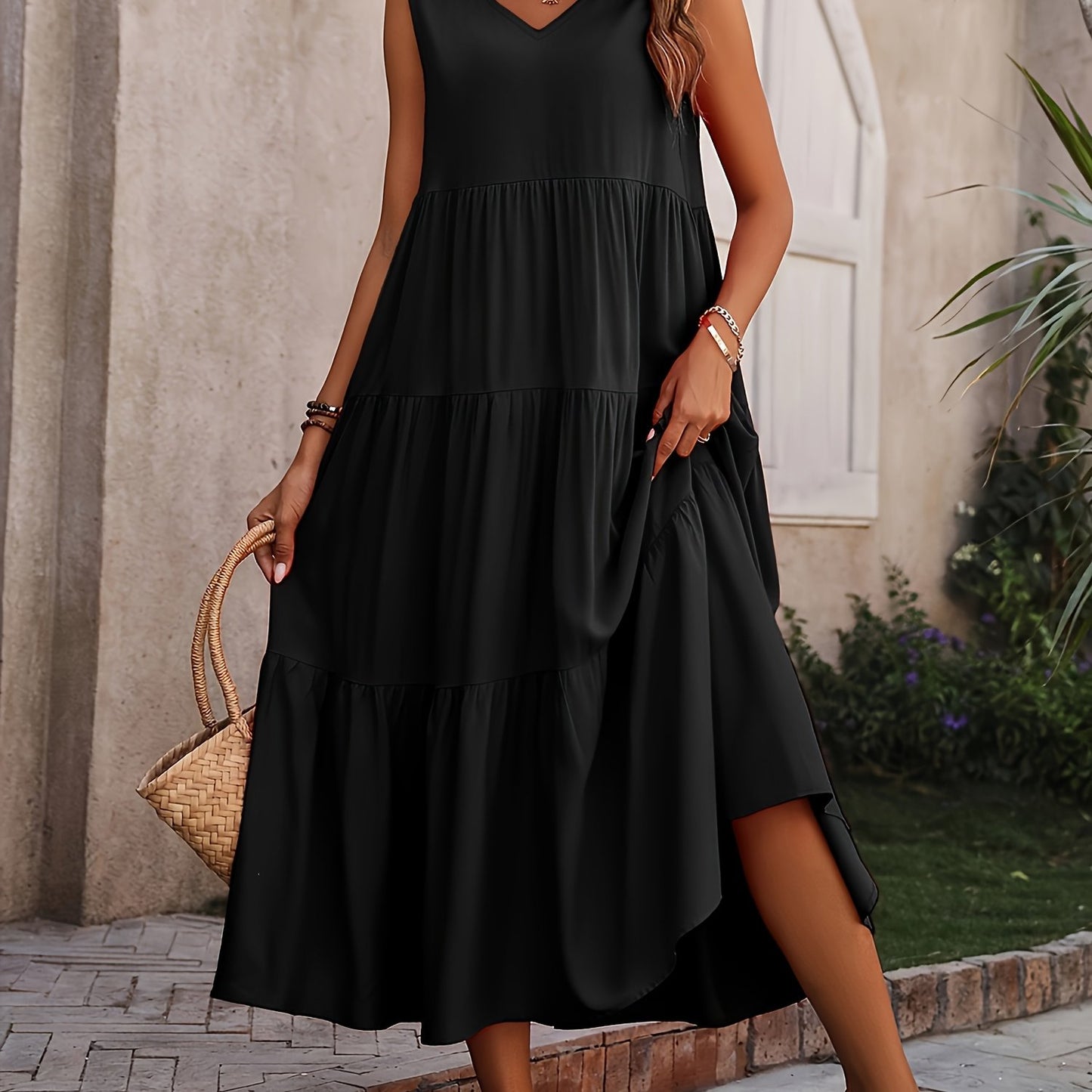 Élégante robe maxi vintage sans manches à col en V avec plis